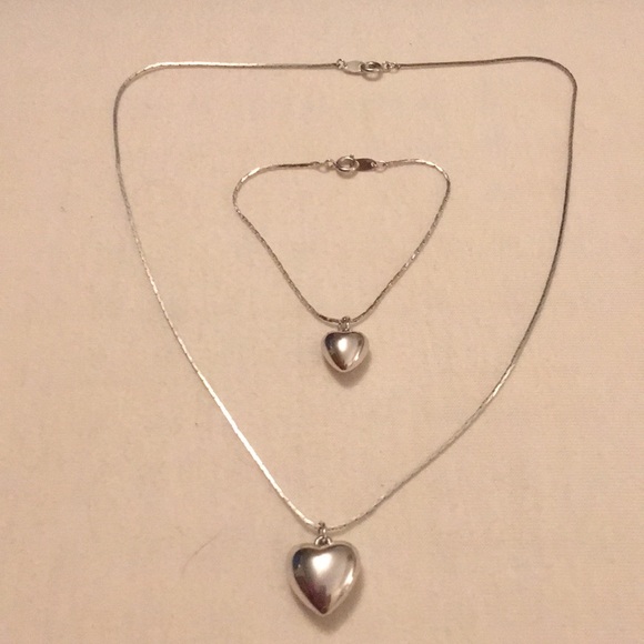 Jewelry - NEW❤️ STERLING SILVER HEART NECKLACE /BRACELET SET